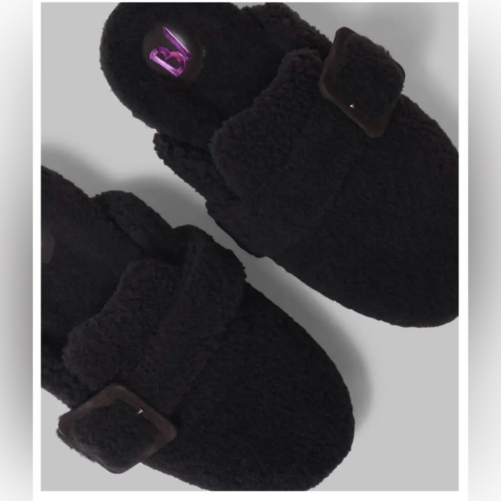 Bettina Vermillon sherling clogs